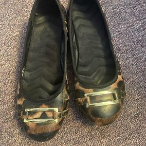 Ladies shoes. Size 8